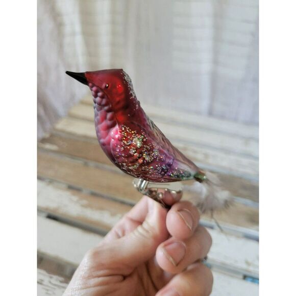 Red Cardinal Glass bird clip-on ornament feathered Xmas tree - Picture 4 of 6